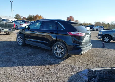 2019 Ford Edge Titanium z USA, uszkodzony, nr VIN 2FMPK3K93KBB62269